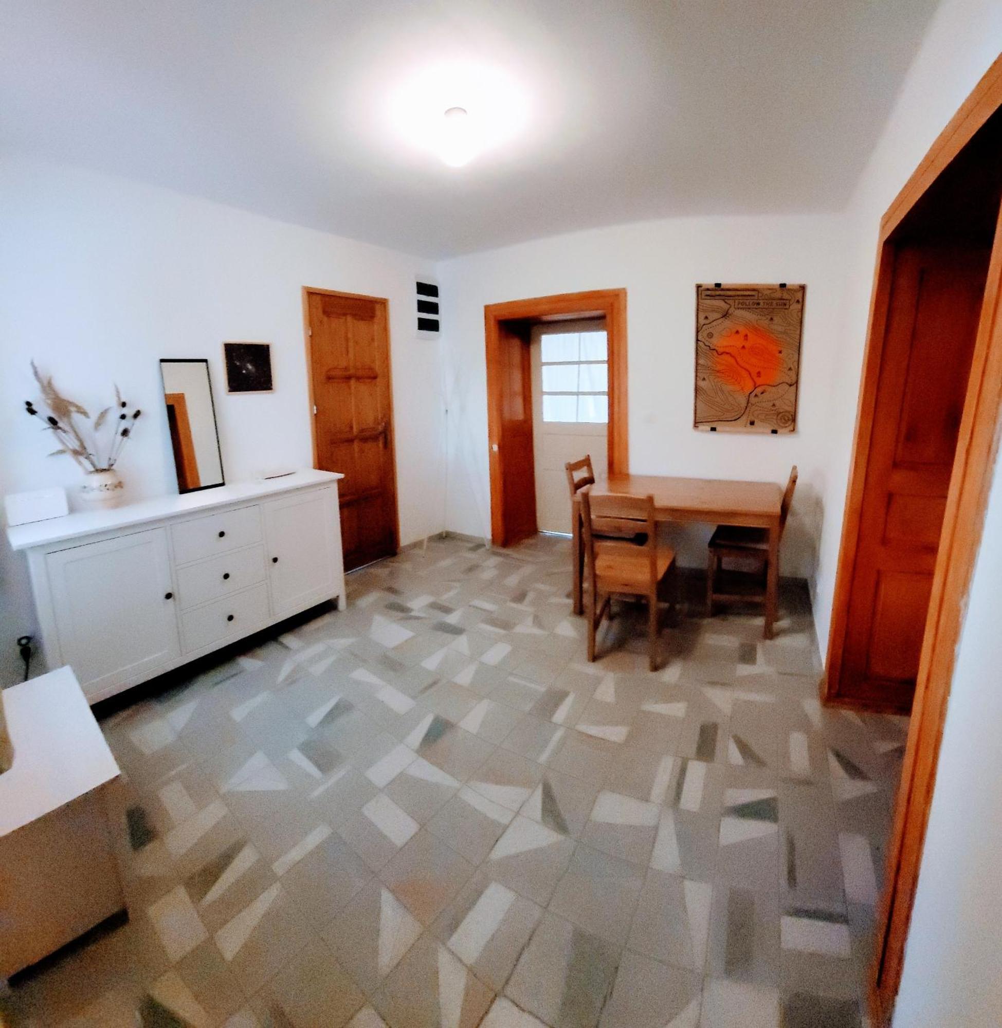 Tepke Guesthouse Garab Экстерьер фото